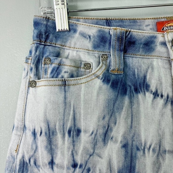 Dickies Women's Cuffed Button Fly Acid Wash Tie Dye Stretch Denim Shorts Size 7 - Picture 7 of 16